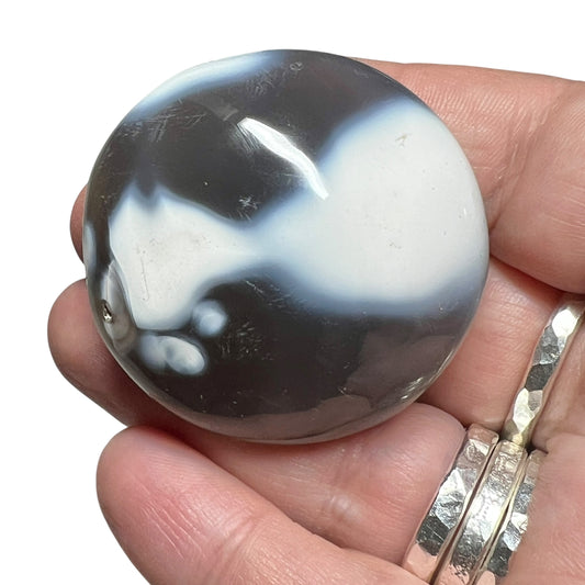 Orca Agate Palm Stone